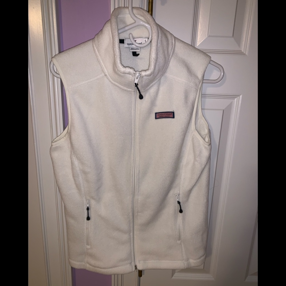 Vineyard Vines fleece vest!